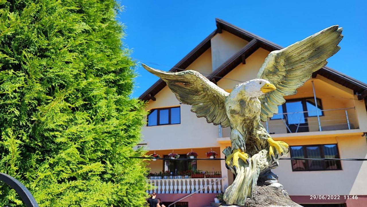 Dariamaf Apartamento Câmpulung Moldovenesc Exterior foto